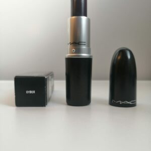 LABIAL MAC TONO CYBER