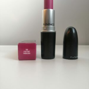 LABIAL MAC  TONO:  705 FLAT OUT FABULOUS