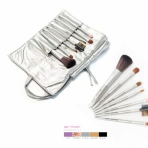 ESTUCHE CON 7 BROCHAS DE MAQUILLAJE  COLOR NEGRO- LILA- PFIFFERY