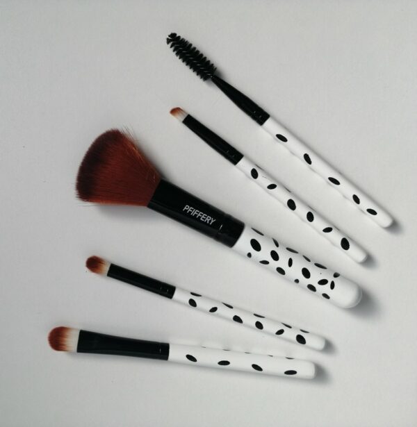 SET DE 5 BROCHAS DE MAQUILLAJE PFIFFERY - Imagen 2