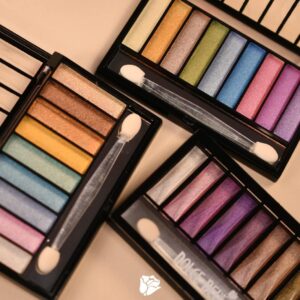 PALETA DE SOMBRAS DE 9 COLORES DOLCE BELLA