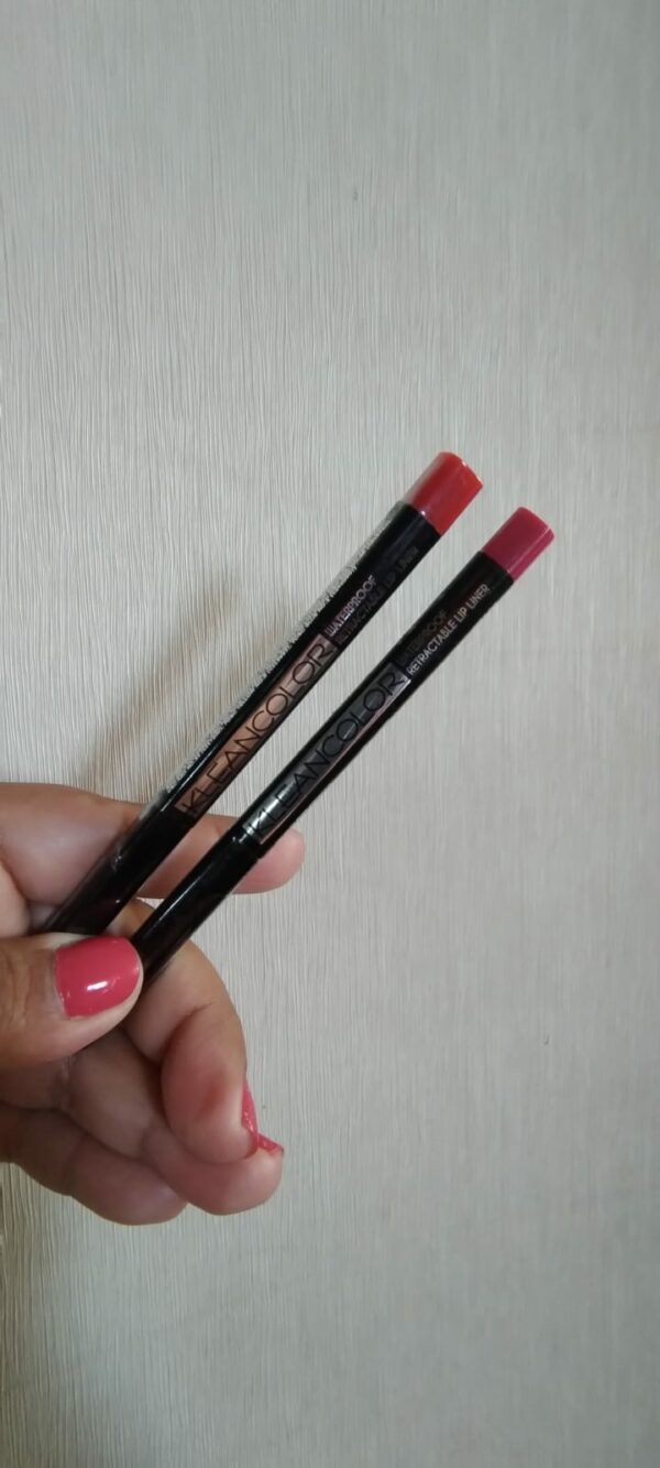 DELINEADOR DE LABIOS RETRACTIL KLEANCOLOR A PRUEBA DE AGUA