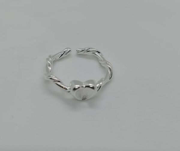ANILLO AJUSTABLE CORAZON EN RAMA PLATA 925